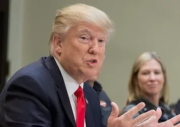 Trump, PYD/PKK'lı Rakka planını rafa kaldırdı