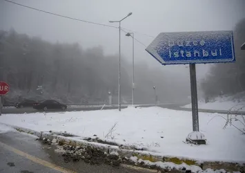 Kar İstanbul'un kapısına dayandı! Meteoroloji’den sağanak ve kar uyarısı