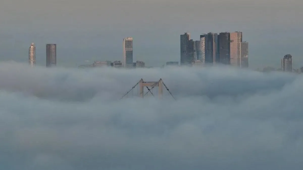 İstanbul'da sis etkili oldu!