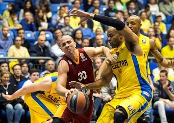 Galatasaray'dan Carlos Arroyo bombası