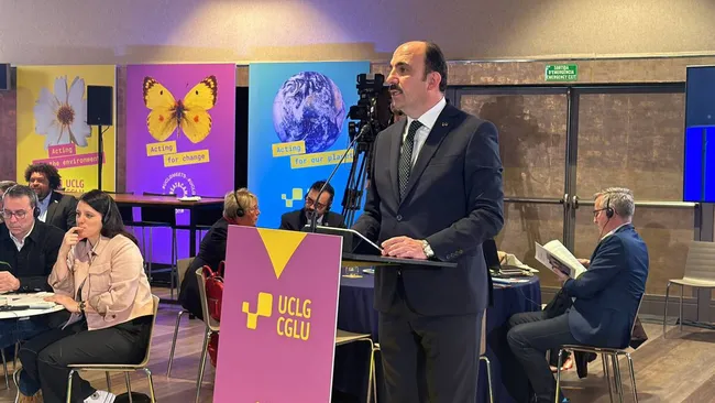 konya-buyuksehir-belediye-baskani-altaydan-abdli-diplomata-israil-tepkisi-1708440631320.jpg Konya Büyükşehir Belediye Başkanı Altay'dan ABD’li diplomata İsrail tepkisi - 2