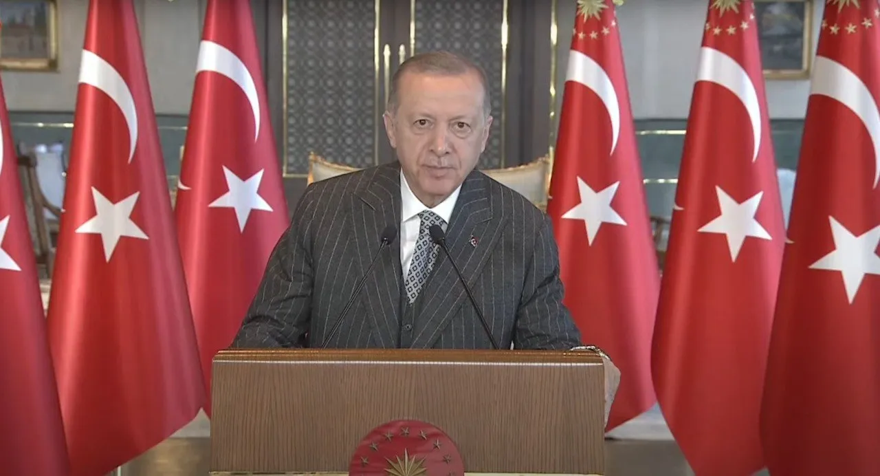 Son dakika: Dev proje hizmete giriyor: 50 dakikalık yol 5 dakikaya düşüyor! Başkan Erdoğan açılışını yaptı