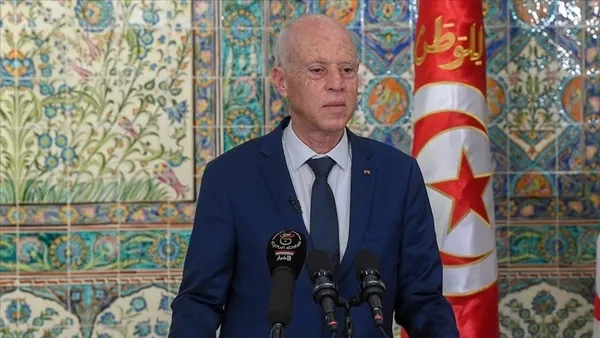 son-dakika-tunusta-referandum-ve-erken-genel-secim-yapilacak-1639427989133.jpg Son dakika: Tunus'ta referandum ve erken genel seçim yapılacak - 1