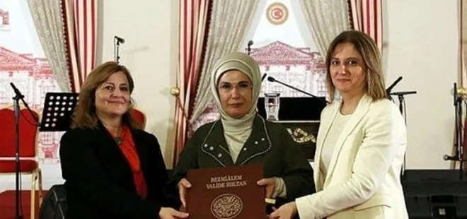 Emine Erdoğan, Bezmialem Valide Sultan Söyleşisi’ne katıldı