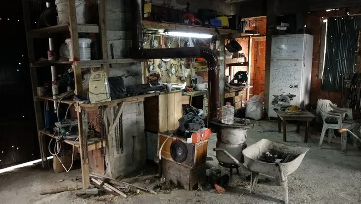 Hurda otomobil malzemeleriyle 10 bin TL'ye yaptı! İlgi odağı oldu