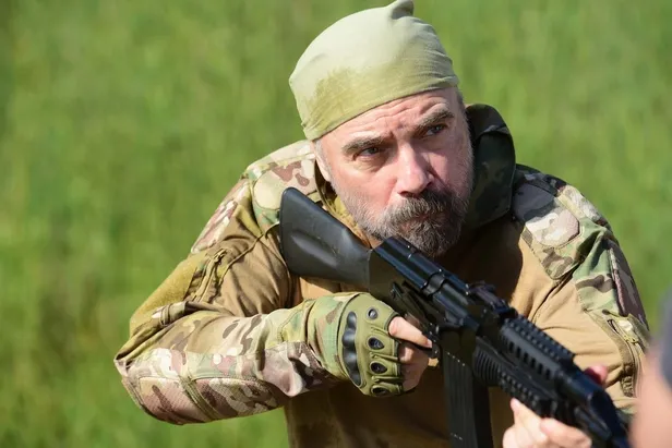 Ben Bu Cihana Sığmazam oyuncuları ve karakterleri kimler, konusu ne? Ben Bu Cihana Sığmazam oyuncu kadrosunda hangi oyuncular var? - 4