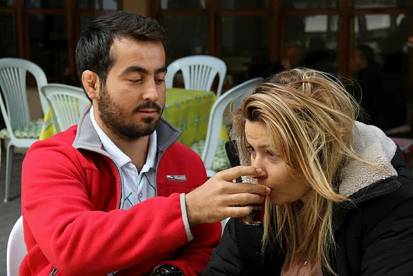 1651937568446.jpg O fotoğrafları sosyal medyayı sallamıştı! 9 sene sonra şimdi de nikah masasına oturuyorlar - 3