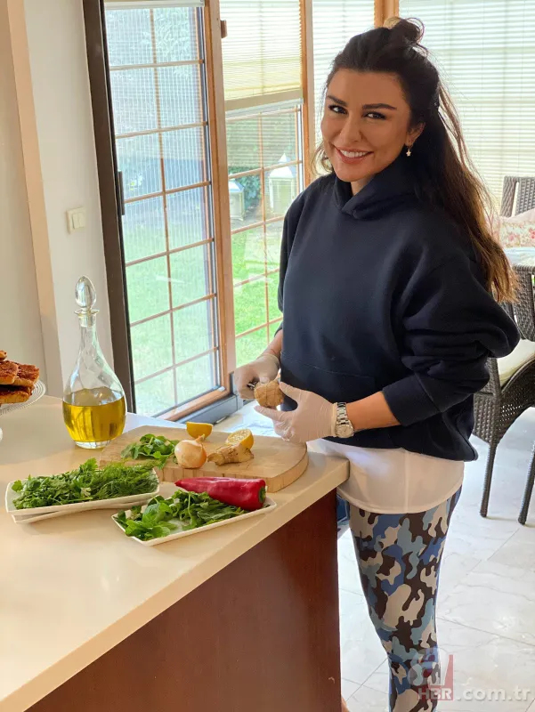 ‘Sünnet derisiyle genç kalıyorum’ açıklamasıyla gündeme oturan Hamdi Alkan’ın eski eşi Selen Görgüzel’den bir çıkış daha! Nafaka açıklamasında hemcinslerini hedef aldı 8