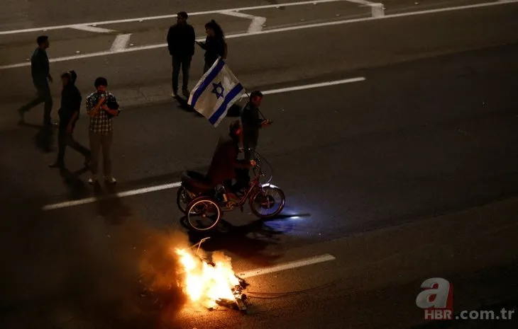 İsrail’de yargı reformu protestoları | Netanyahu’nun evinin önündeki barikat yıkıldı! İç savaş tehlikesi: Yüz binler sokağa döküldü! İşte İsrail’deki son durum