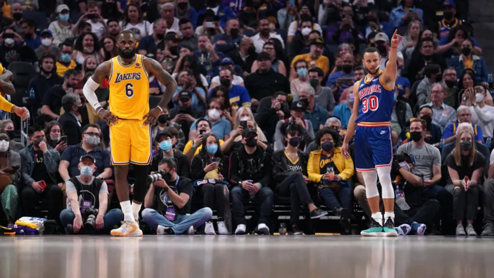 LeBron James NBA tarihine geçti! Kerim Abdülcabbar'ı geçti zirveye yerleşti