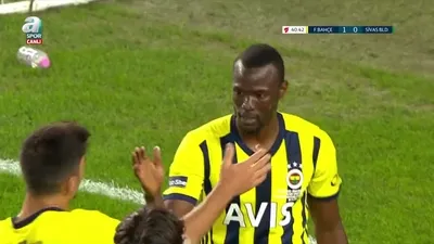 Fenerbahçe Sivas Belediyespor karşısında 1-0 öne geçti