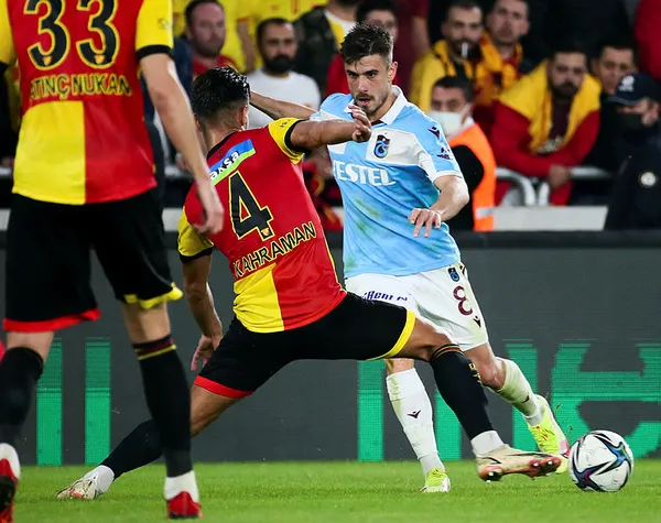 goztepe-0-trabzonspor-1-mac-sonucu-firtina-izmirde-tek-atti-3-aldi-1635012726836.jpg Göztepe: 0 - Trabzonspor: 1 MAÇ SONUCU | Fırtına İzmir'de tek attı 3 aldı - 1