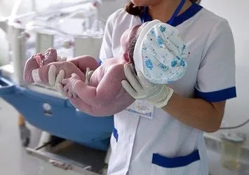 Eşi doğum yapan erkekler dikkat! Yargıtay'dan emsal karar