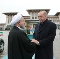 Erdoğan’dan Ruhani’ye sıcak karşılama! Törende dikkat çeken an