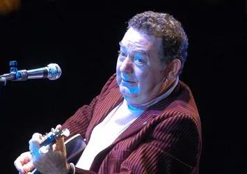 Kayahan’ın köşkü satışa çıkarıldı!