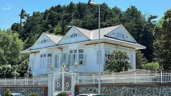 Memduh Paşa Yalısı'nda 130 milyonluk soygun | A Haber detaylara ulaştı: Gözaltılar var - 2
