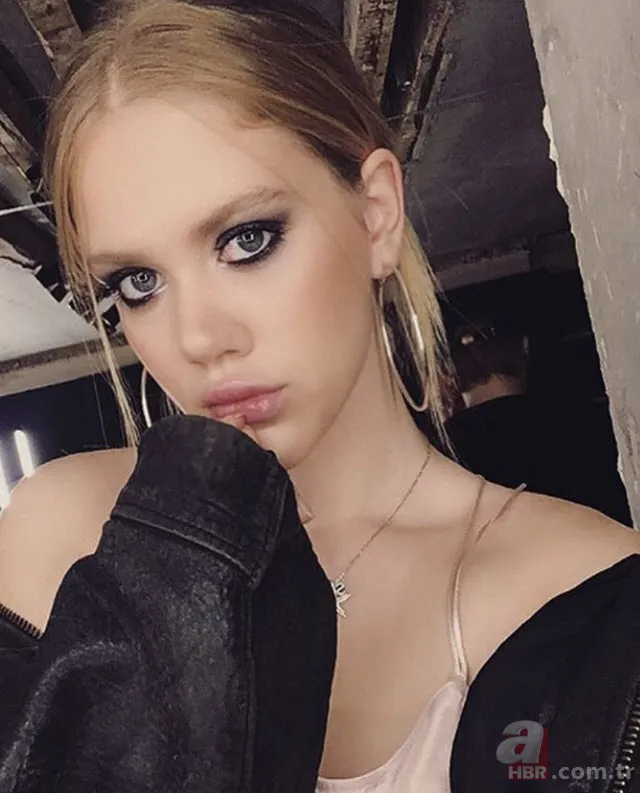 Hercai dizisinin Reyyan’ı Ebru Şahin’den sosyal medyayı sallayan fotoğraf 12