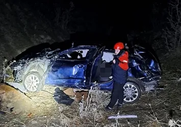 Şırnak'ta araç şarampole devrildi! Yaralılar var