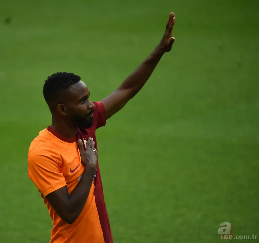 Galatasaray'da Boey sonrası bir ayrılık daha! Yeni takımı belli oldu 8