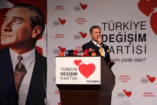 mustafa-sarigul-alman-fransiz-italyan-arabalarina-gule-gule-hos-geldin-togg-1668350201654.jpg Mustafa Sarıgül: Alman Fransız İtalyan arabalarına güle güle hoş geldin Togg - 1
