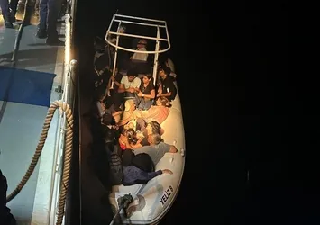 Bodrum açıklarında 27 düzensiz göçmen ve 2 şüpheli yakalandı