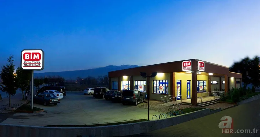 BİM'e girerken iki kapıdan bu yüzden geçiyoruz! Meğer aynı anda... 7