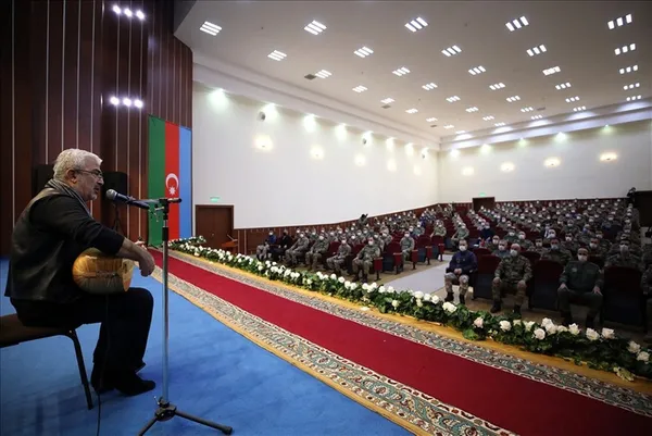 son-dakika-bakan-akar-vazifemizi-yapmak-icin-arkadaslarimiz-hazir-1609397128523.jpg Son dakika: Bakan Akar: Vazifemizi yapmak için arkadaşlarımız hazır - 6