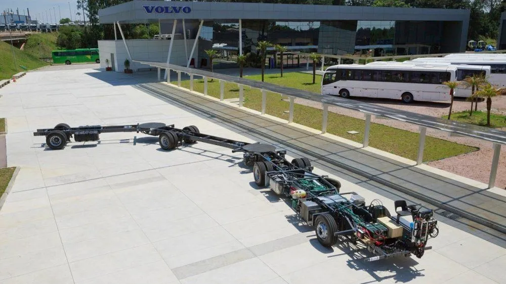 Volvo’dan dünyanın en büyük otobüsü - 2