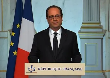 Hollande ağzından çıkanı kulağı duymadı!