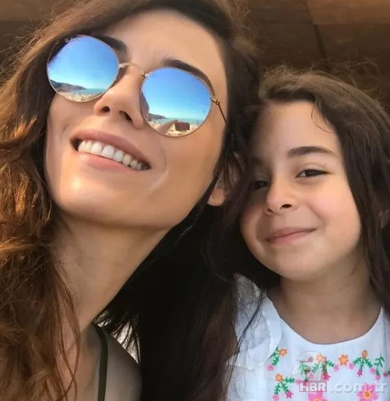 Ezel dizisinin Eyşan'ı Cansu Dere sosyal medyayı salladı! O fotoğrafına yorum yağdı 13