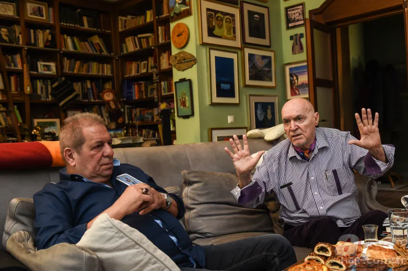 Hıncal Uluç 83 yaşında hayatını kaybetti! Turkuvaz Medya önünde tören düzenlendi! Ağabeyinden duygulandıran sözler 12