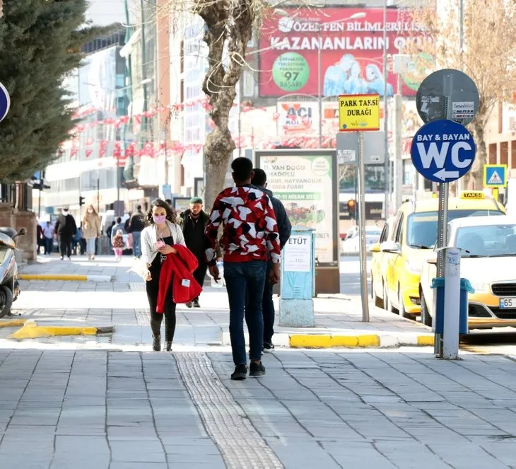 Yeni tedbirler masada! Ramazan'da tam kapanma mı geliyor? Okullar kapanacak mı?