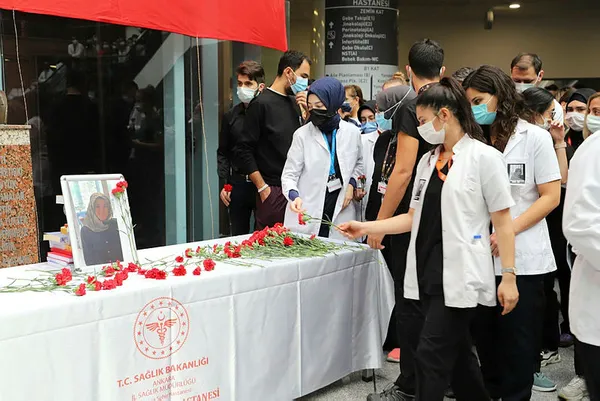 hastaneden-aciklama-geldi-rumeysa-sen-kac-saat-calisti-rumeysa-sen-olum-sebebi-nedir-1635161195855.jpg Hastaneden açıklama geldi! Rümeysa Şen kaç saat çalıştı? Rümeysa Şen ölüm sebebi nedir? - 4