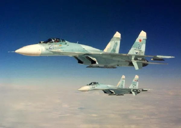 Rus savaş uçakları İngiltere’ye ait savaş uçaklarını engelledi - 1