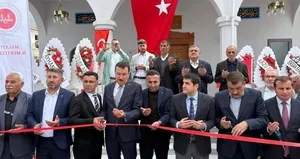 Levent Camii dualarla ibadete açıldı