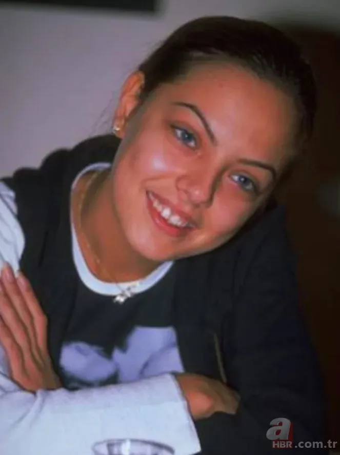 Ebru Gündeş'in yıllar önceki fotoğrafları ortaya çıktı! Ebru Gündeş'in estetiksiz hali olay oldu 5
