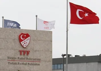 Bir hakemin koronavirüs testi pozitif çıktı!