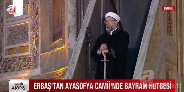 Ayasofya Camii ve Çamlıca Camii’nde bayram namazı kılındı