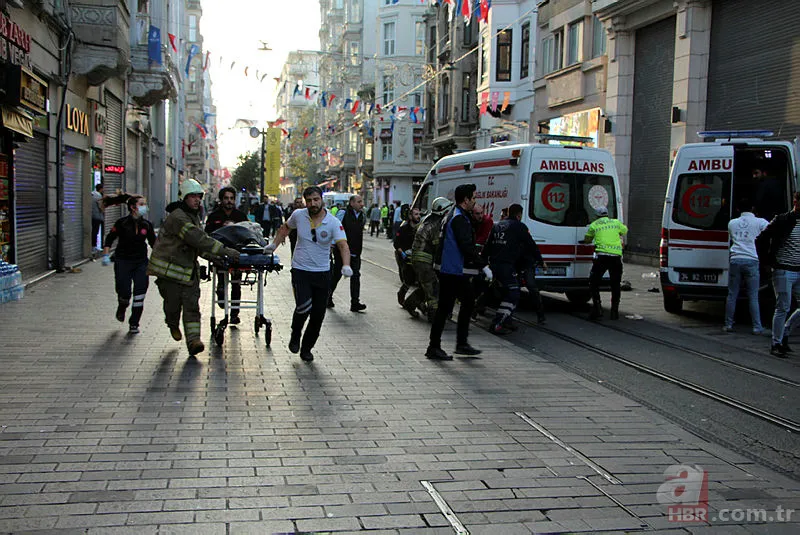 Beyoğlu'ndaki patlama sonrası olay yerinden görüntüler! 15