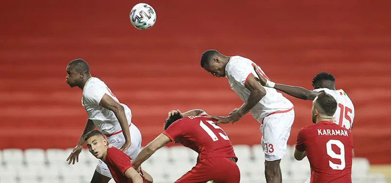 Millilerimizden sessiz prova! Türkiye 0-0 Gine (MAÇ SONUCU-ÖZET)