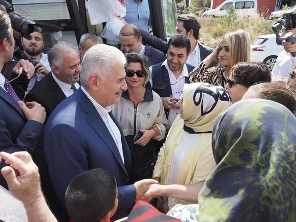 Binali Yıldırım’a Çatalca’da sevgi seli