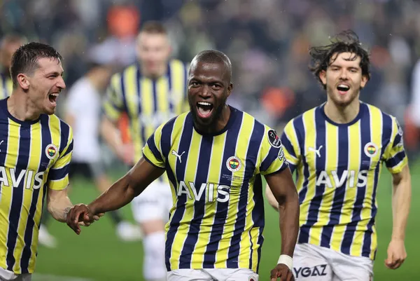 Tarihe geçen Fenerbahçe Beşiktaş derbisi! Kartal yine tarih yazdı - 2