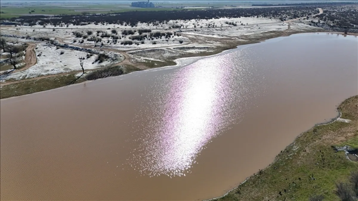 Kırklareli'nde Taşlık Göleti'nin doluluk oranı yağışlarla arttı