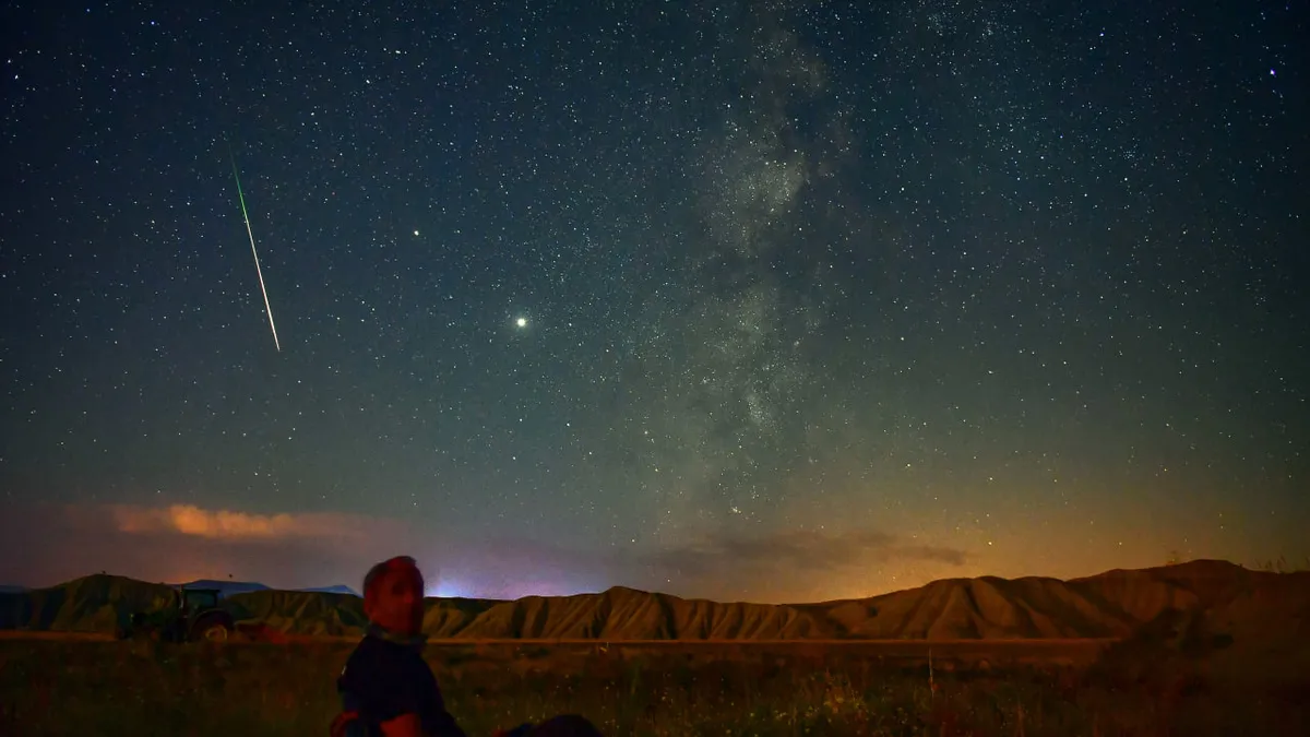 Gözlerinizi alamayacaksınız! Ekim ayında izlenmesi gereken büyüleyici gökyüzü olayları: Dolunay, meteor yağmuru…