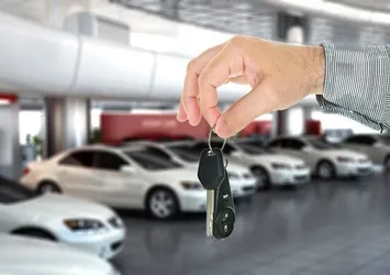 Otomobilde fiyat indirimleri 20 bin liraya dayandı