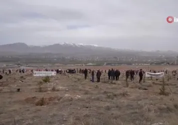 Niğde'de Orman Haftası'nda bin fidan toprakla buluşturuldu