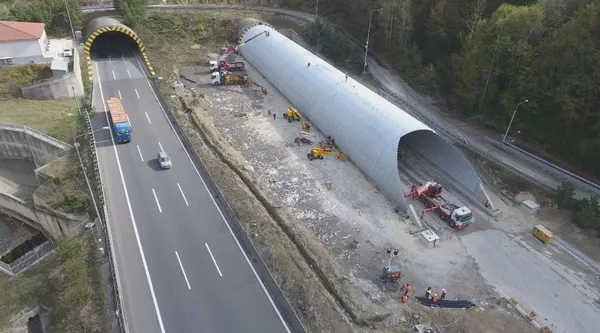Bolu Dağı Tüneli yenilendi | Heyelan nedeniyle bir süredir trafiğe kapalıydı