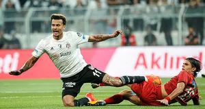 Dele Alli taraftara hayran kaldı