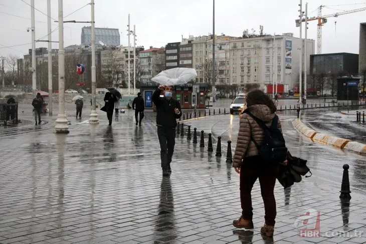 İstanbul’da soğuk ve yağışlı hava etkili olmaya başladı! Trafiğe dikkat