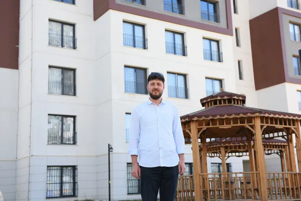 Muhalefetin bir TOKİ yalanı daha çürütüldü! 6 bin TL kira yerine 900 lirayla ev sahibi oldular